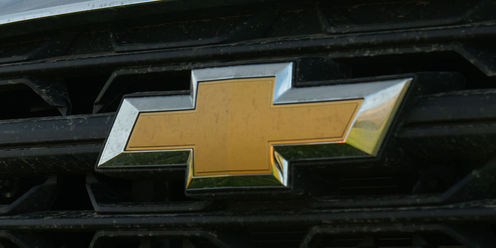 Logo cromado Chevrolet